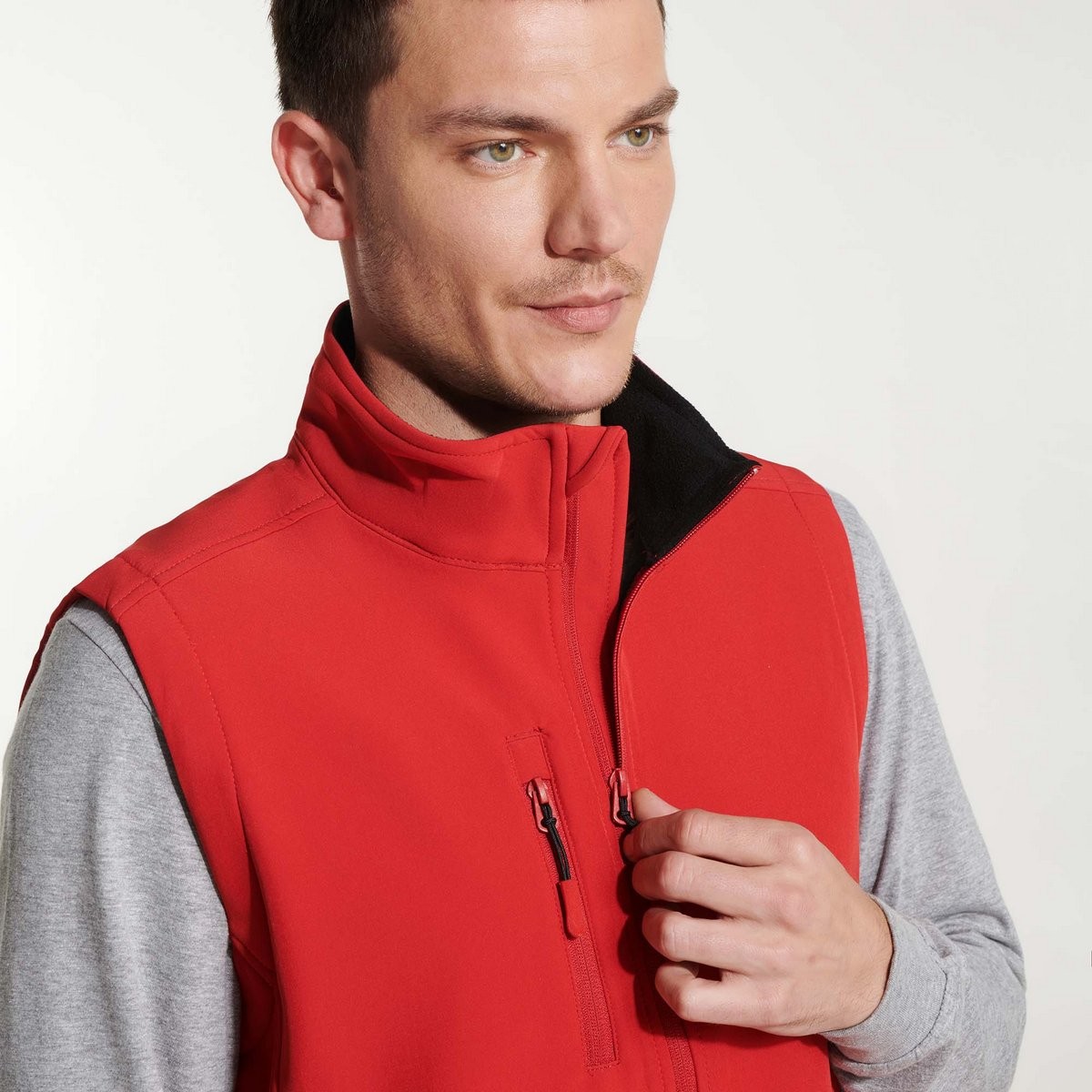 Chaleco Roly Quebec 6438 Softshell – Ropa Laboral
